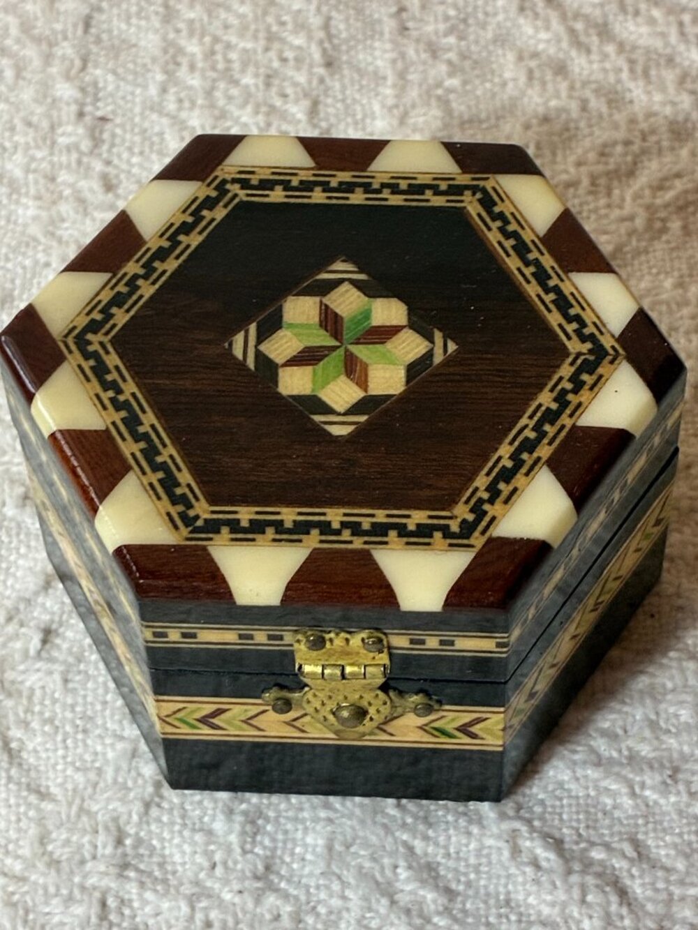 VTG Spanish Taracea Hexagon Wooden Inlay Trinket Box